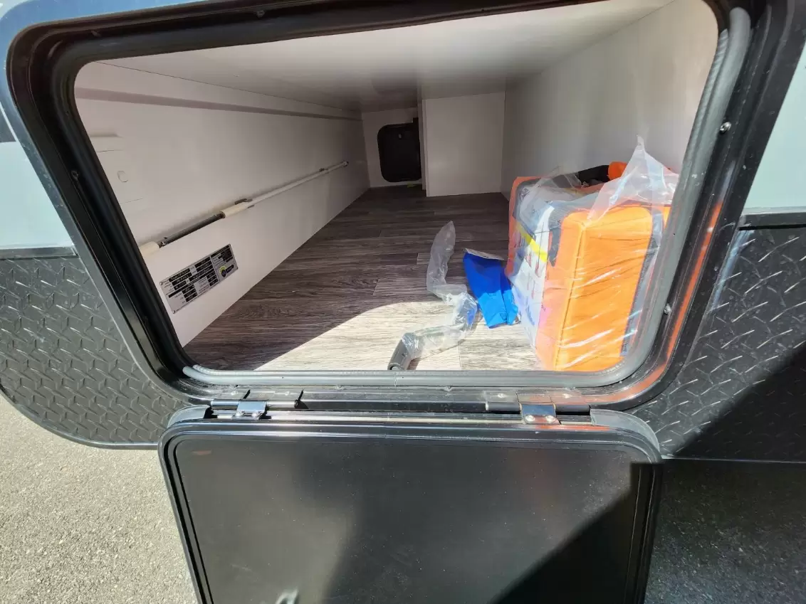 NEW 2025 SNOWY RIVER SRC14