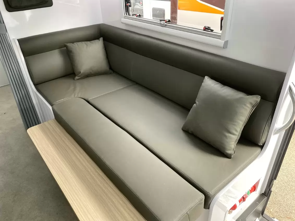 NEW 2026 SNOWY RIVER SRC22F 3 BUNKS