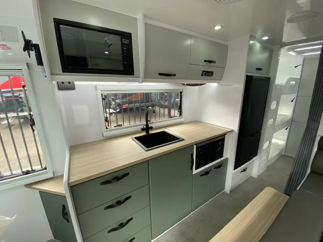 NEW 2026 SNOWY RIVER SRC22F 3 BUNKS