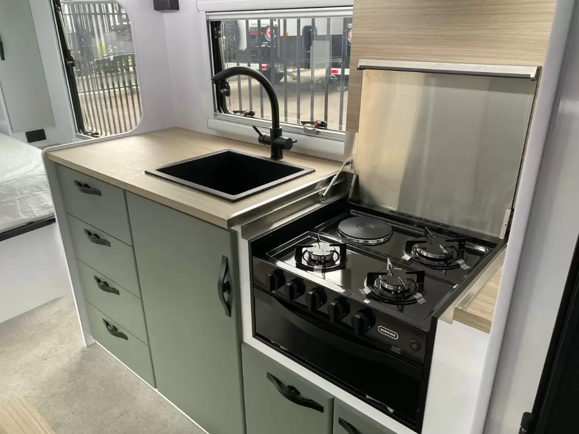 NEW 2026 SNOWY RIVER SRC22F 3 BUNKS