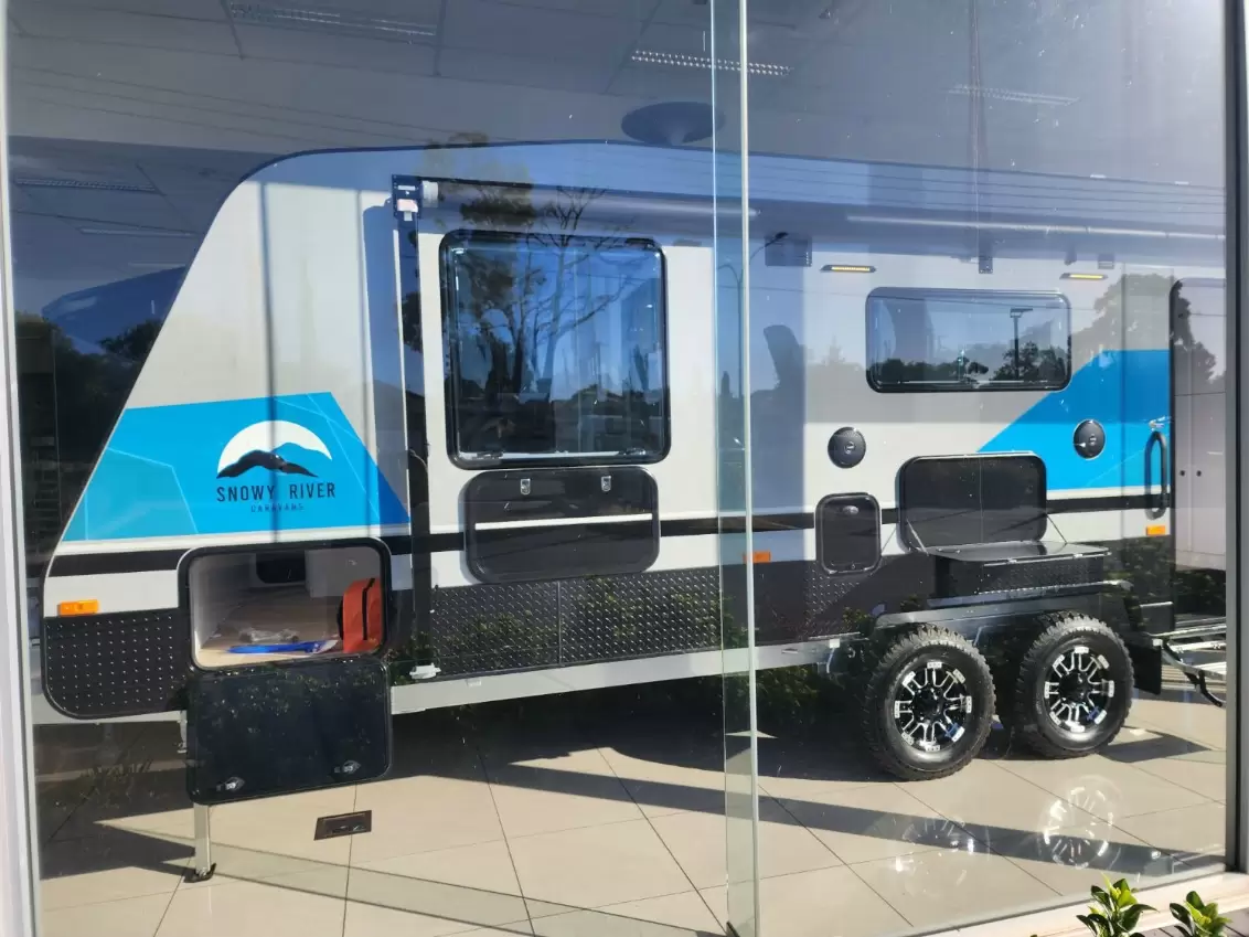 NEW 2026 SNOWY RIVER SRC22S