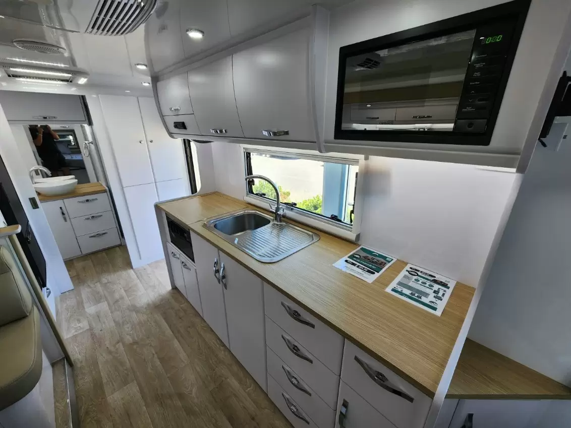 NEW 2026 SNOWY RIVER SRC22S