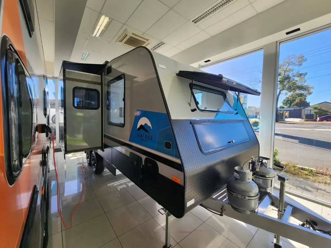 NEW 2026 SNOWY RIVER SRC22S