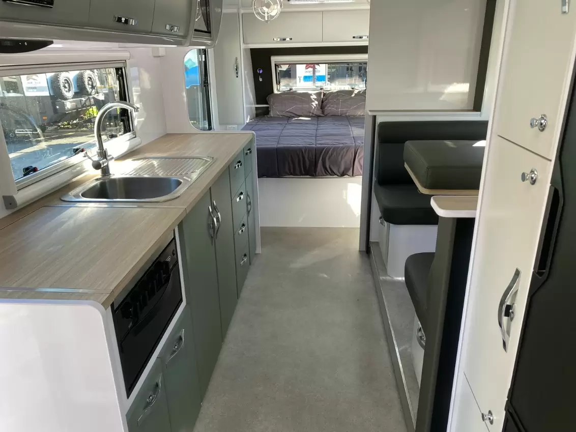 NEW 2026 SNOWY RIVER SRC22S