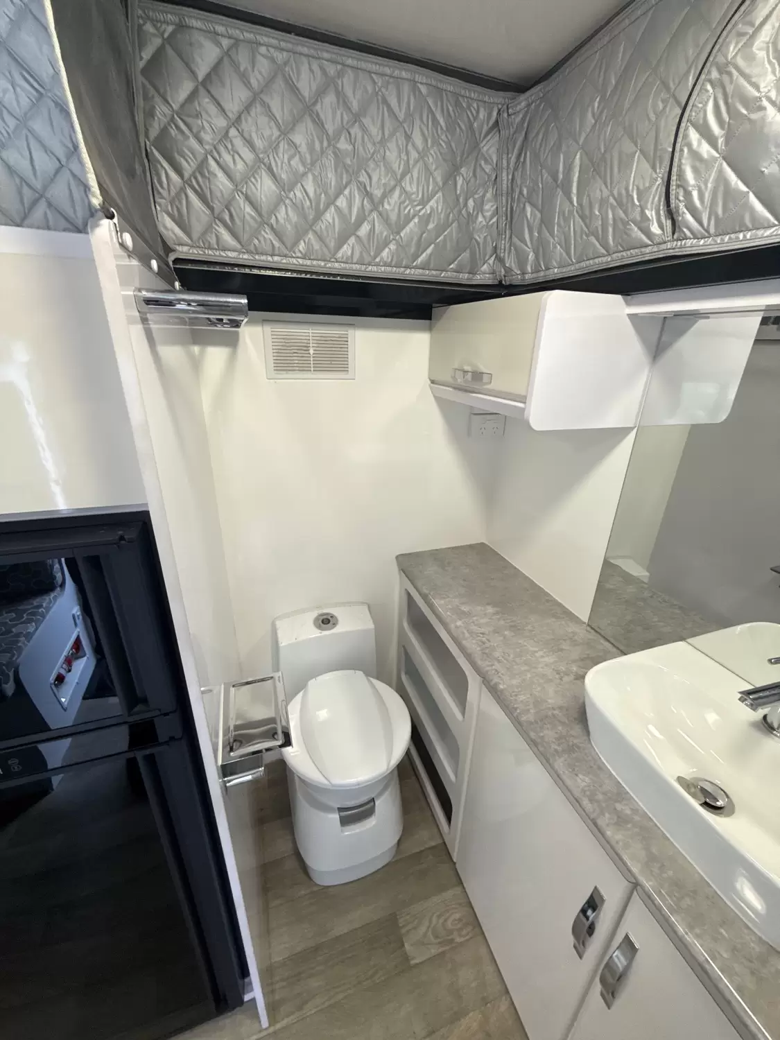 USED 2023 SNOWY RIVER SRP19