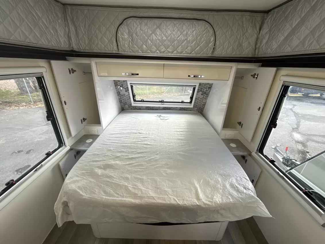 USED 2023 SNOWY RIVER SRP19