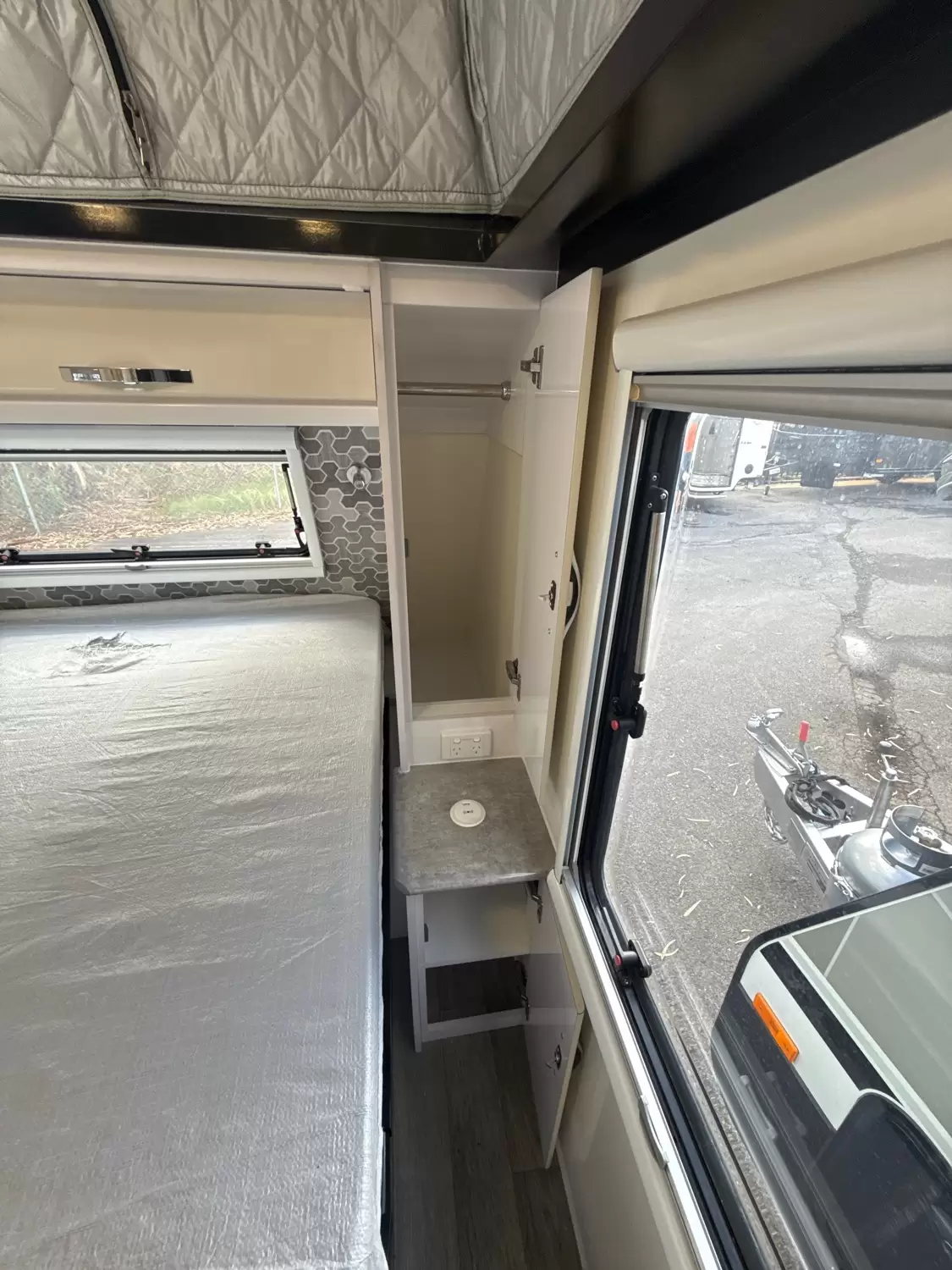 USED 2023 SNOWY RIVER SRP19