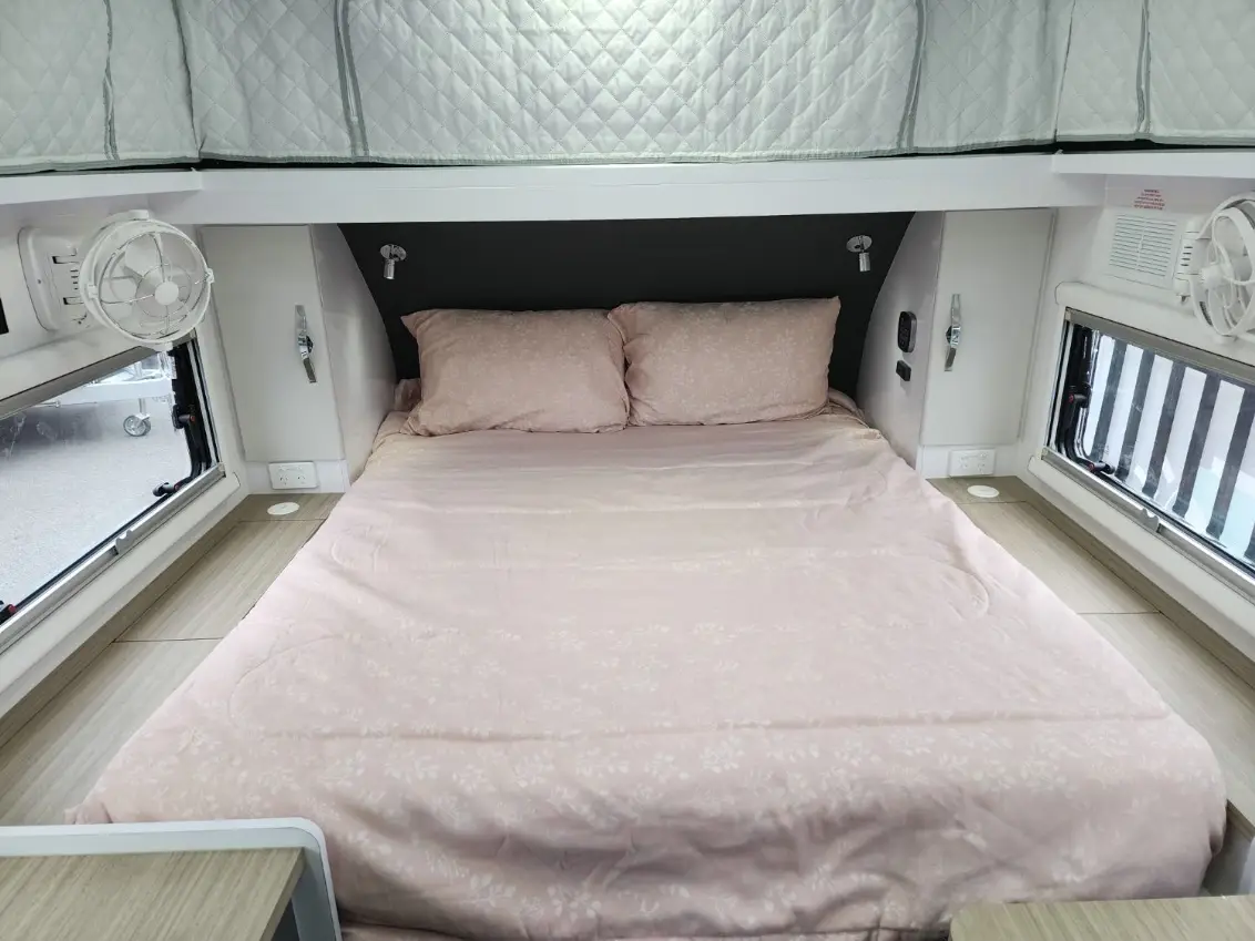 NEW 2025 SNOWY RIVER SRH15F 2BUNKS