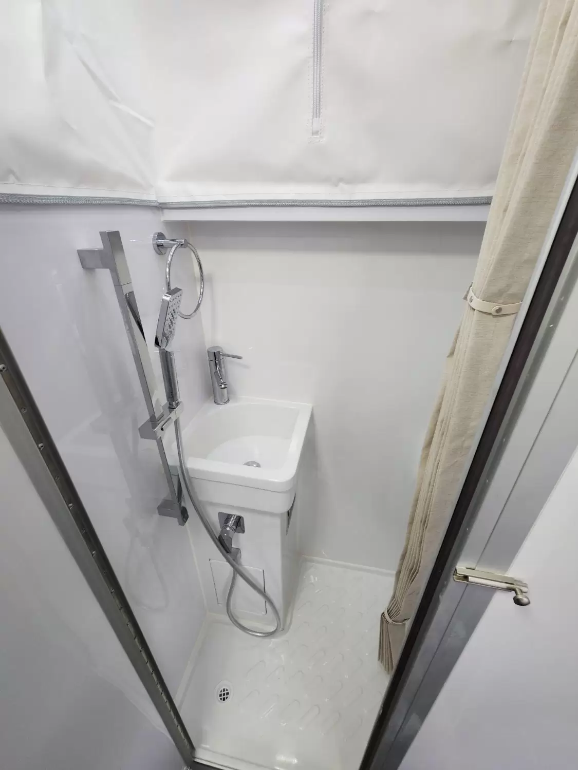 NEW 2025 SNOWY RIVER SRH15F 2BUNKS