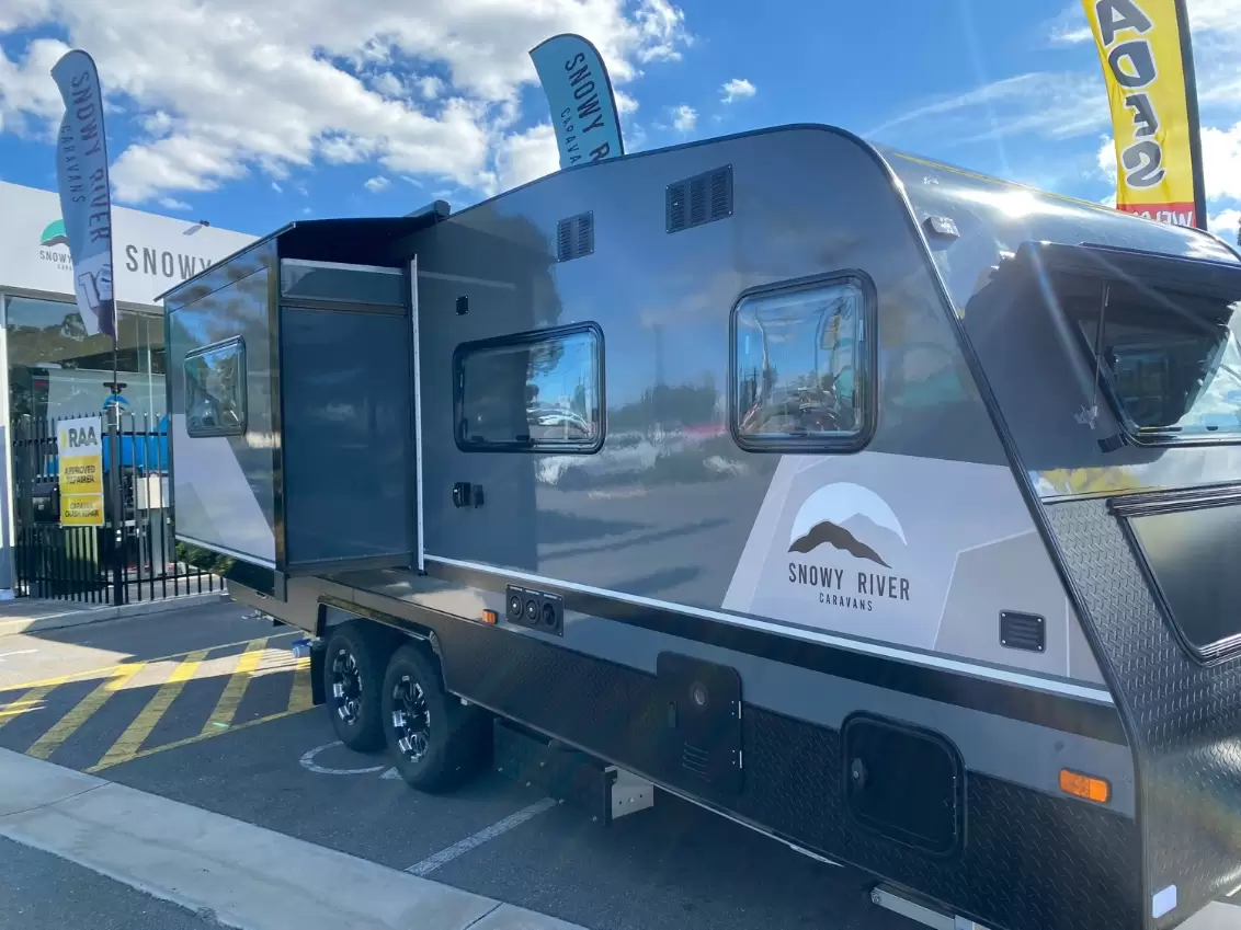 NEW 2026 SNOWY RIVER SRC21S