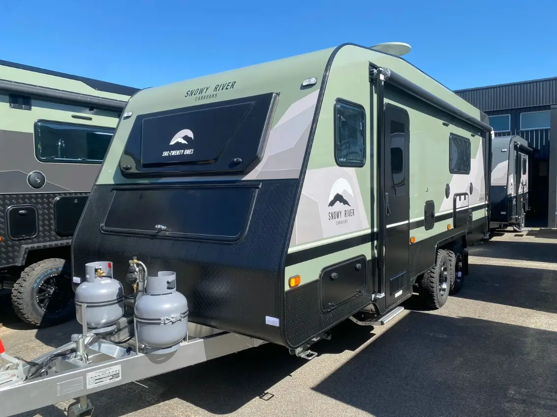 NEW 2026 SNOWY RIVER SRC21S