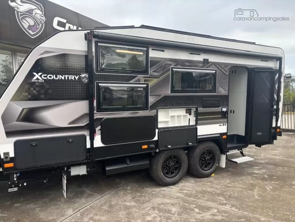 NEW 2025 CRUSADER XCOUNTRY MAD MAX