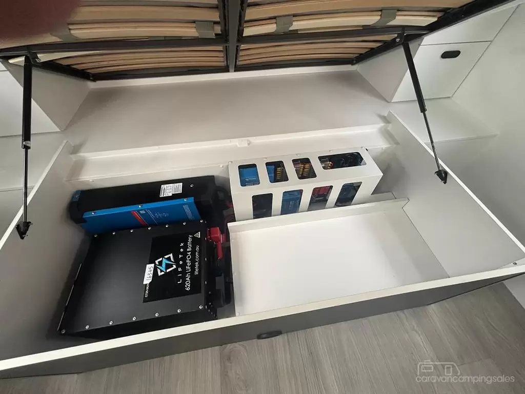 NEW 2025 CRUSADER XCOUNTRY MAD MAX