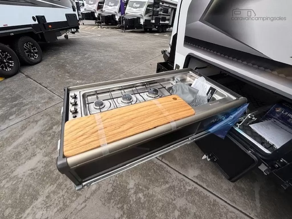 NEW 2025 CRUSADER XCOUNTRY MAD MAX