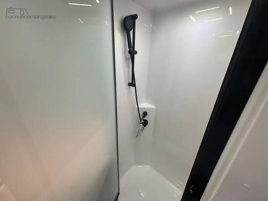 NEW 2025 CRUSADER XCOUNTRY MAD MAX