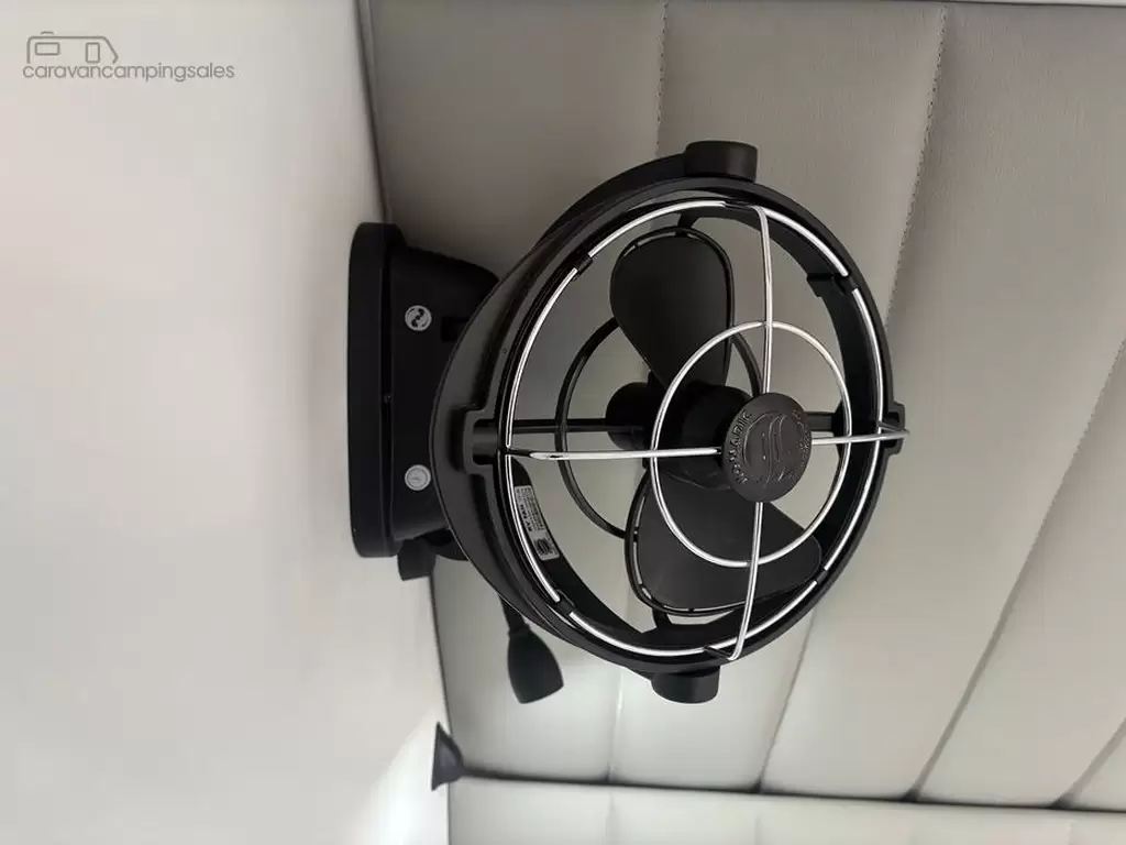 NEW 2025 CRUSADER XCOUNTRY MAD MAX