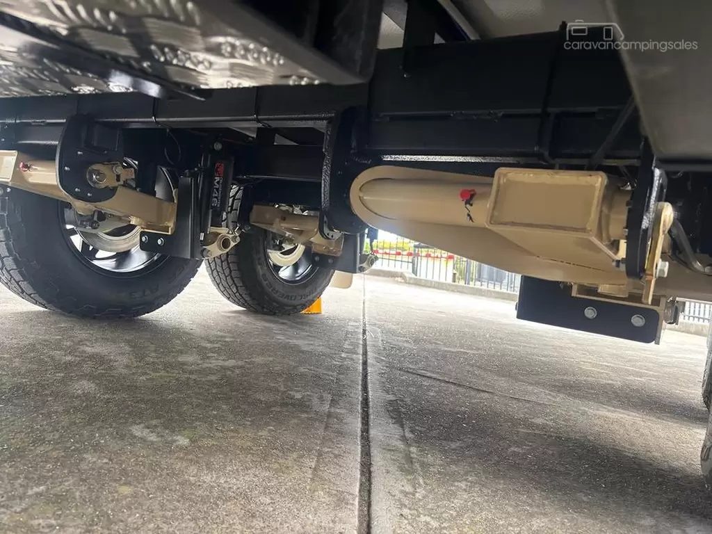 NEW 2025 CRUSADER XCOUNTRY MAD MAX