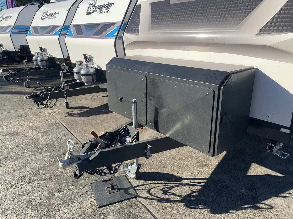 NEW 2025 CRUSADER MUSKETEER EMPRESS caravan