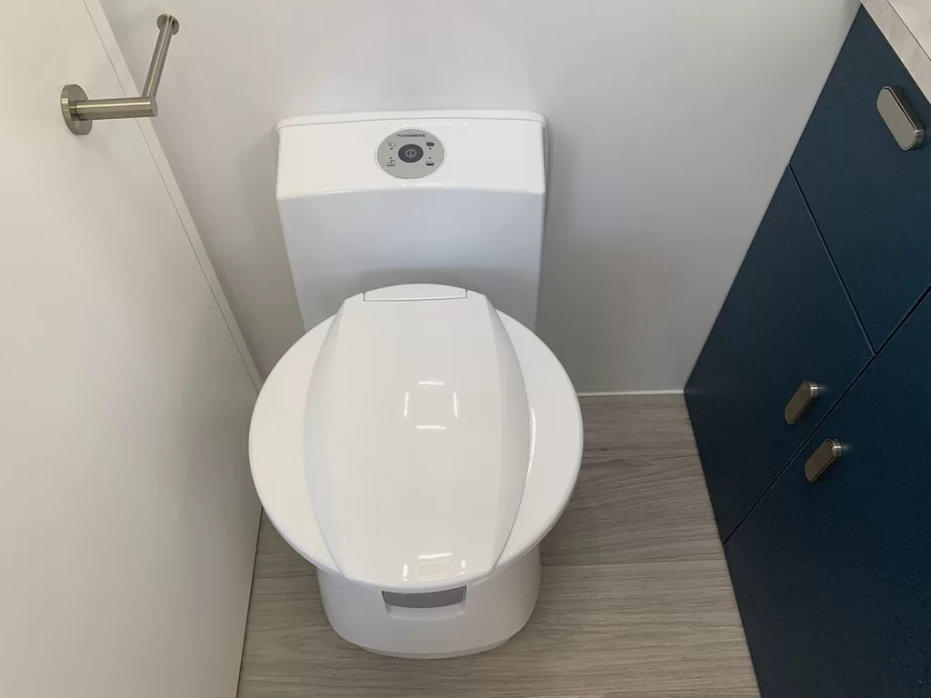 NEW 2025 CRUSADER MUSKETEER EMPRESS caravan