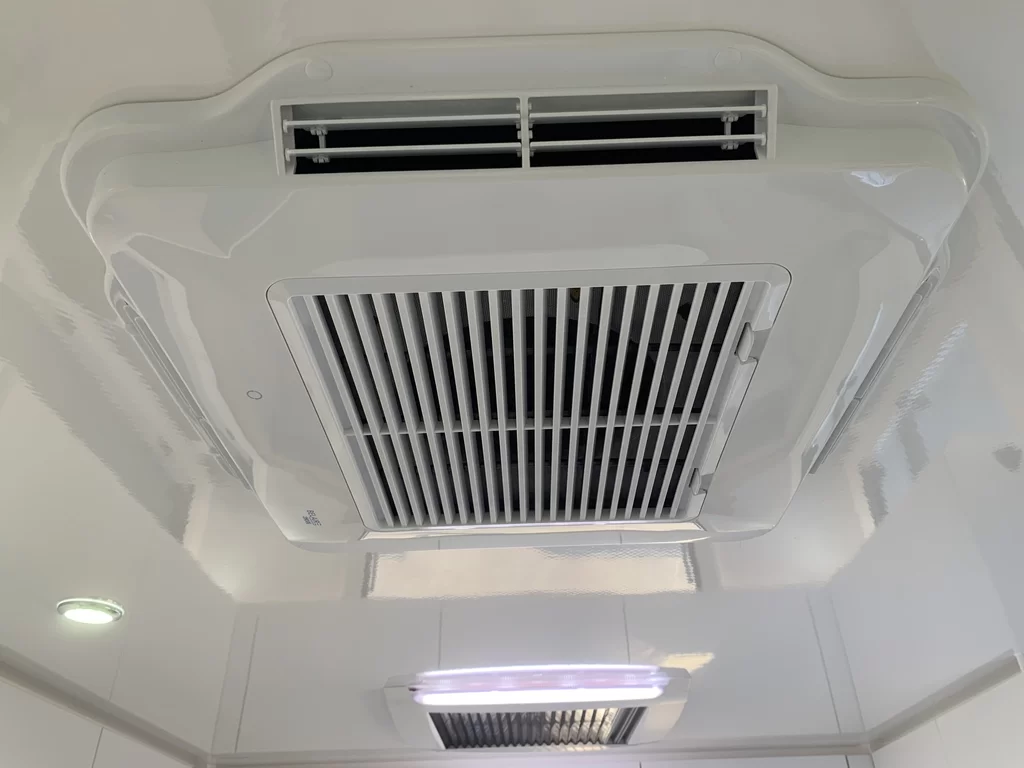 NEW 2025 CRUSADER MUSKETEER EMPRESS caravan