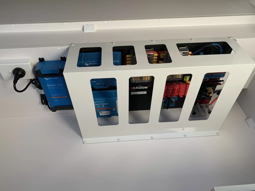 NEW 2025 CRUSADER MUSKETEER EMPRESS caravan