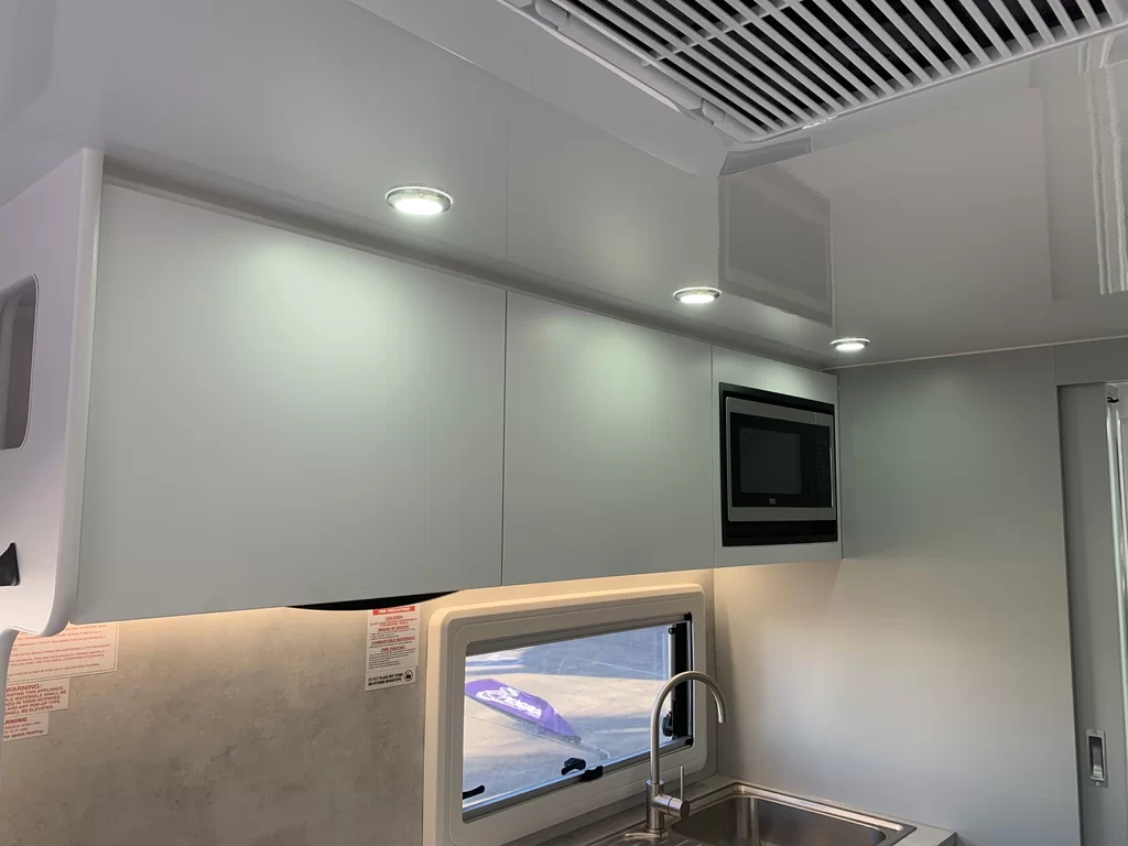 NEW 2025 CRUSADER MUSKETEER EMPRESS caravan