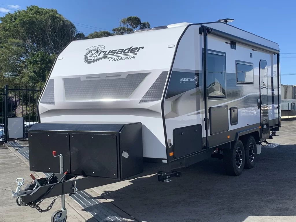 NEW 2025 CRUSADER MUSKETEER ARAMIS caravan