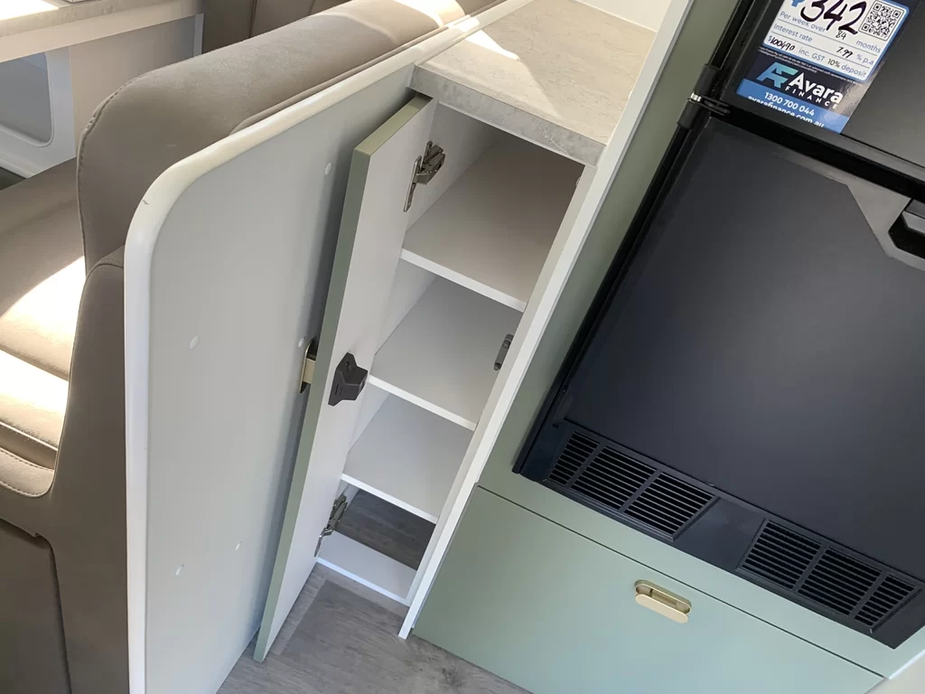 NEW 2025 CRUSADER MUSKETEER ARAMIS caravan