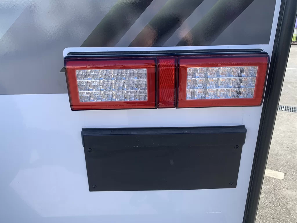 NEW 2025 CRUSADER MUSKETEER ARAMIS caravan