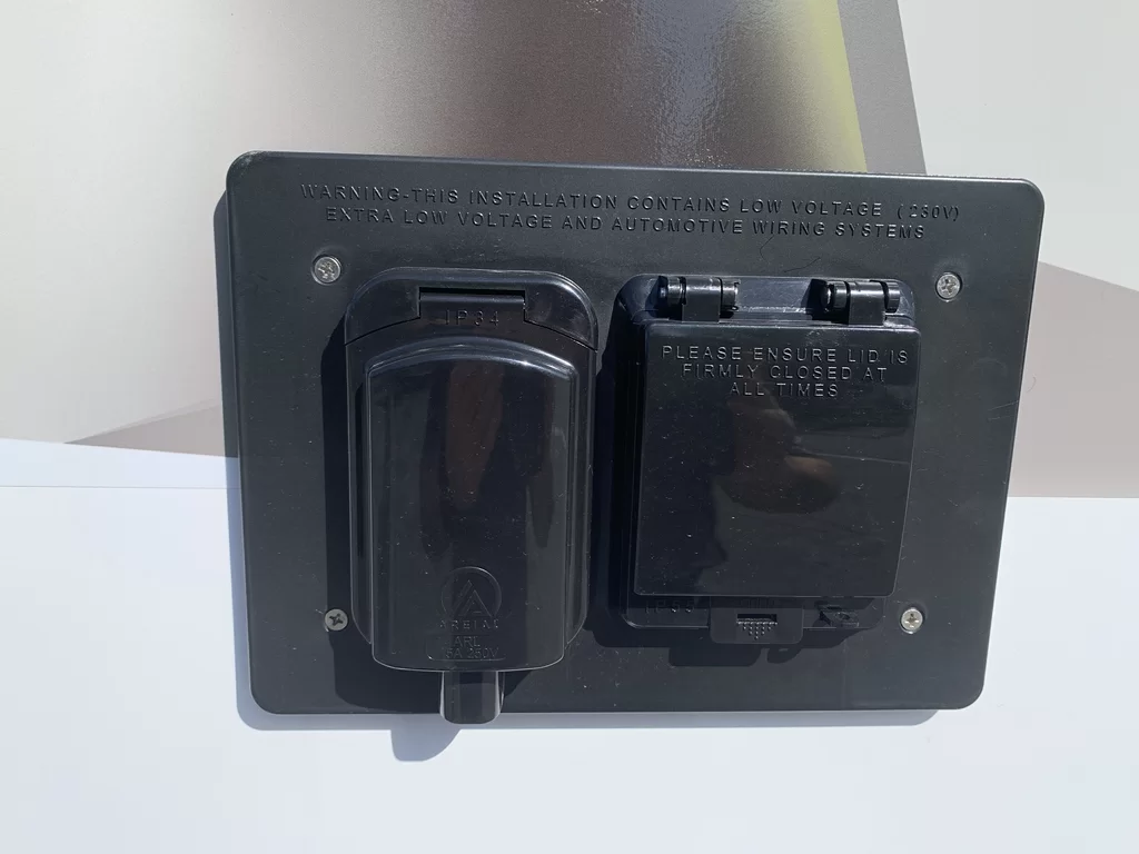 NEW 2025 CRUSADER MUSKETEER ARAMIS caravan