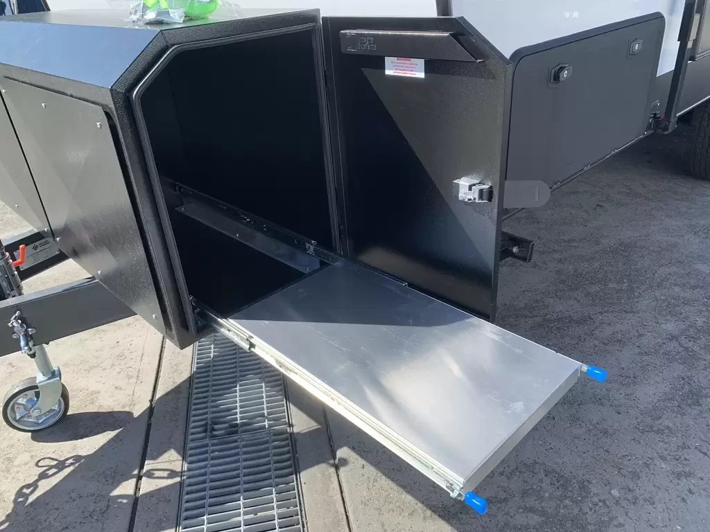 NEW 2025 CRUSADER MUSKETEER ARAMIS