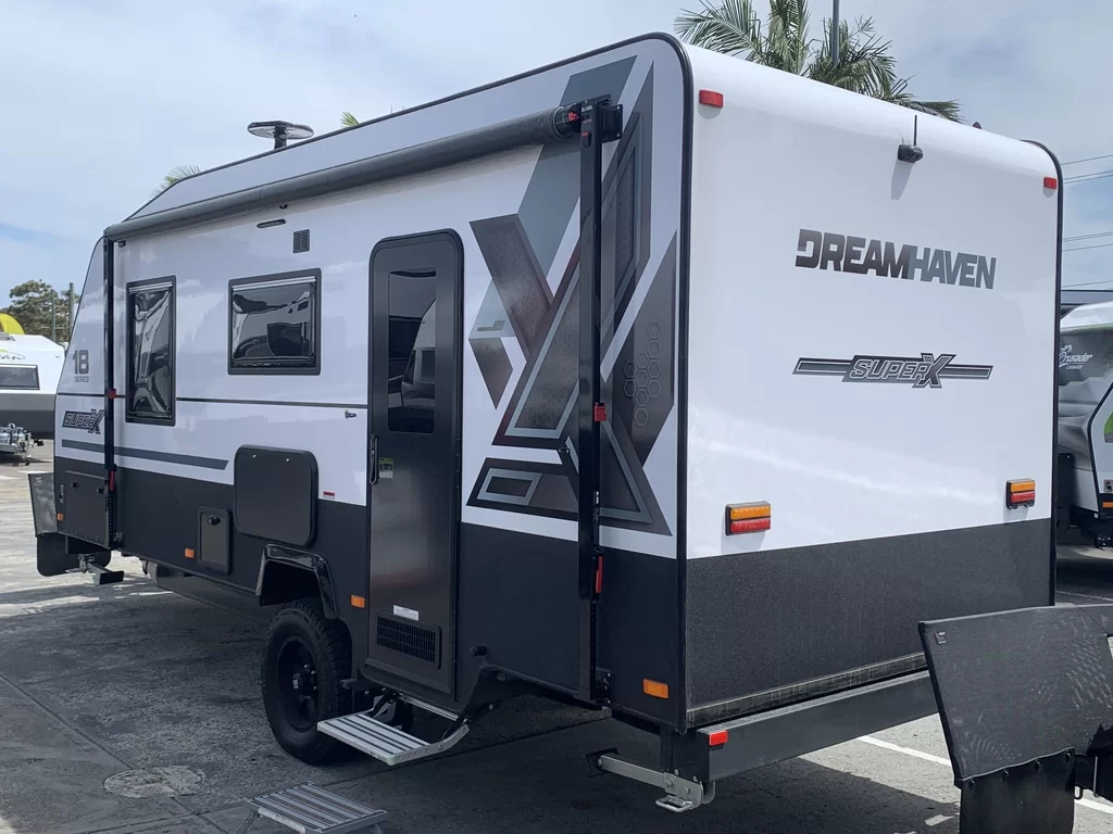 NEW 2025 DREAMHAVEN 18 SERIES SUPER X caravan