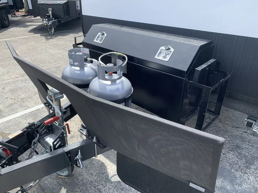 NEW 2025 DREAMHAVEN 18 SERIES SUPER X caravan