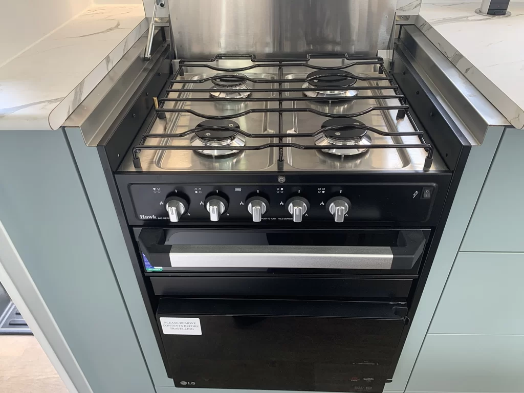 NEW 2025 DREAMHAVEN 18 SERIES SUPER X caravan