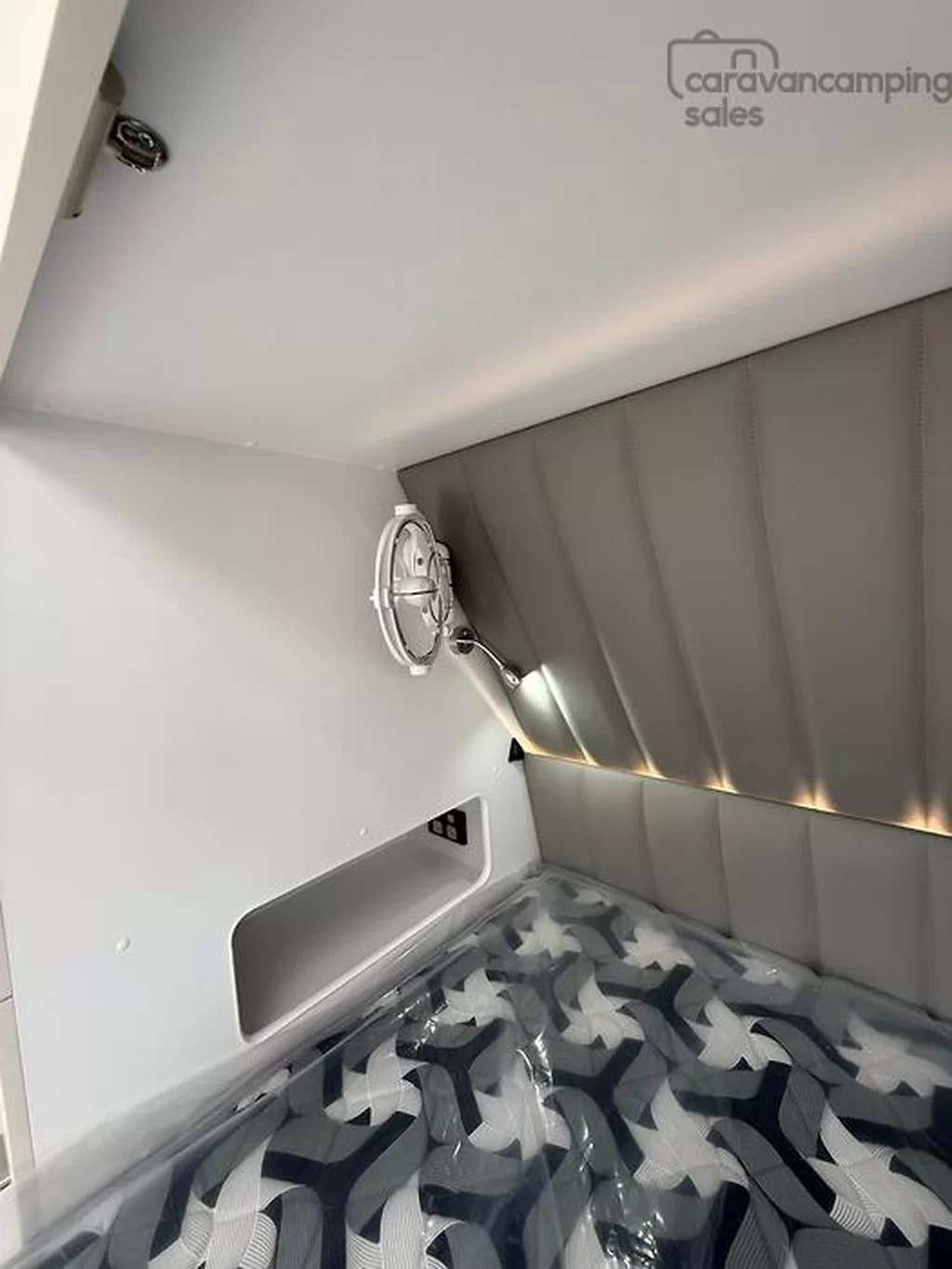 NEW 2025 CRUSADER EXCALIBUR PRINCE caravan