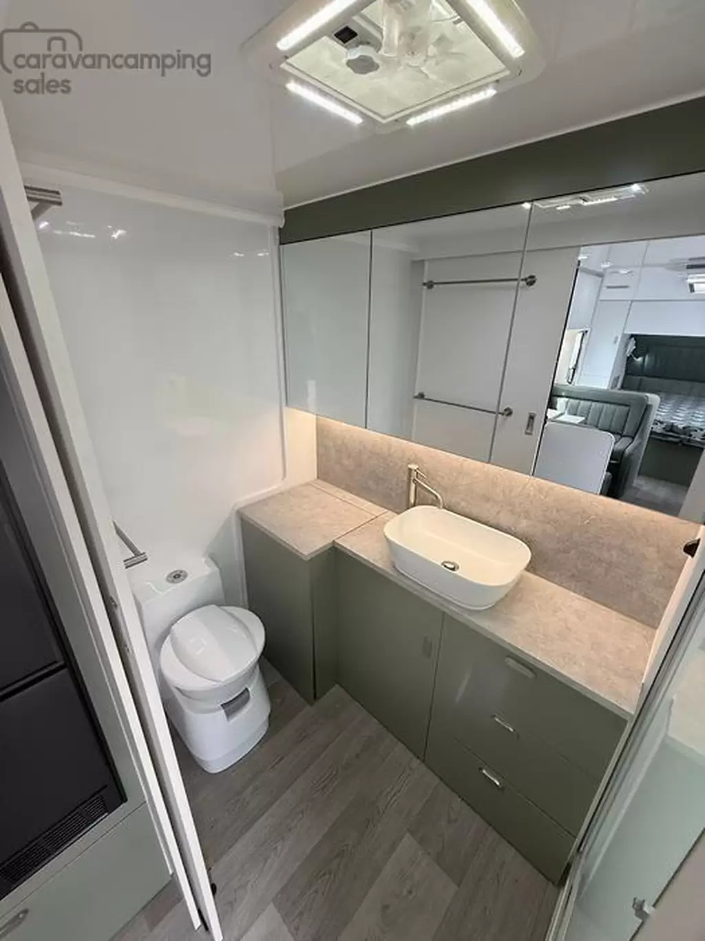 NEW 2025 CRUSADER MUSKATEER ARAMIS