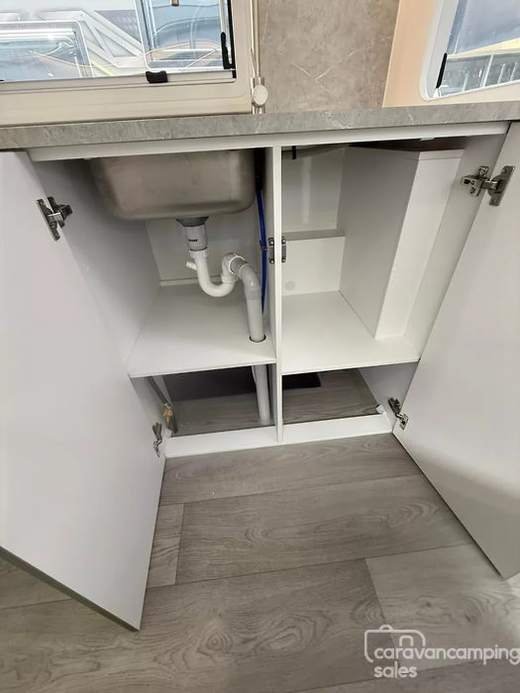 NEW 2025 CRUSADER MUSKATEER ARAMIS caravan