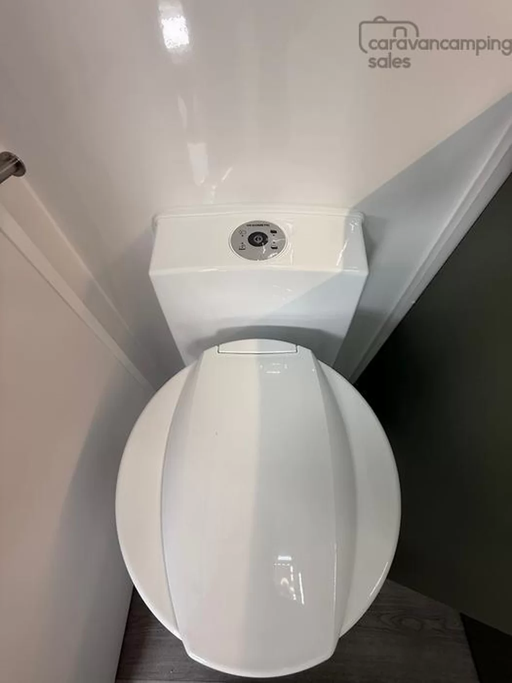 NEW 2025 CRUSADER MUSKATEER ARAMIS caravan