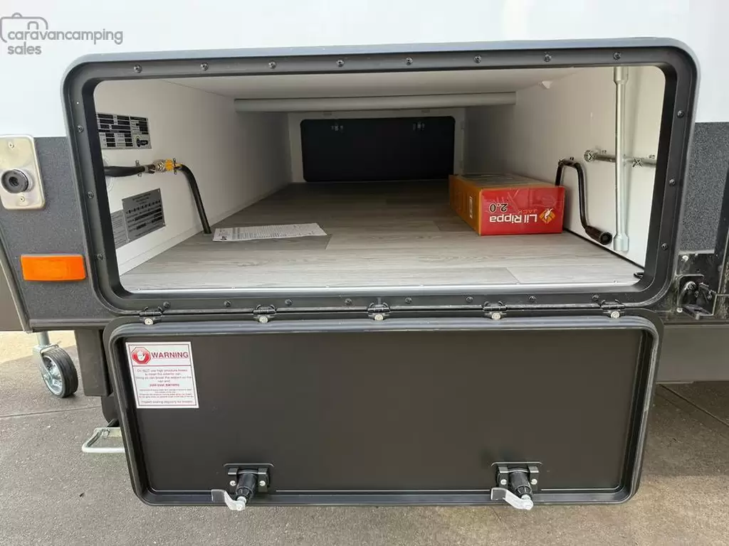 NEW 2025 CRUSADER MUSKATEER ARAMIS