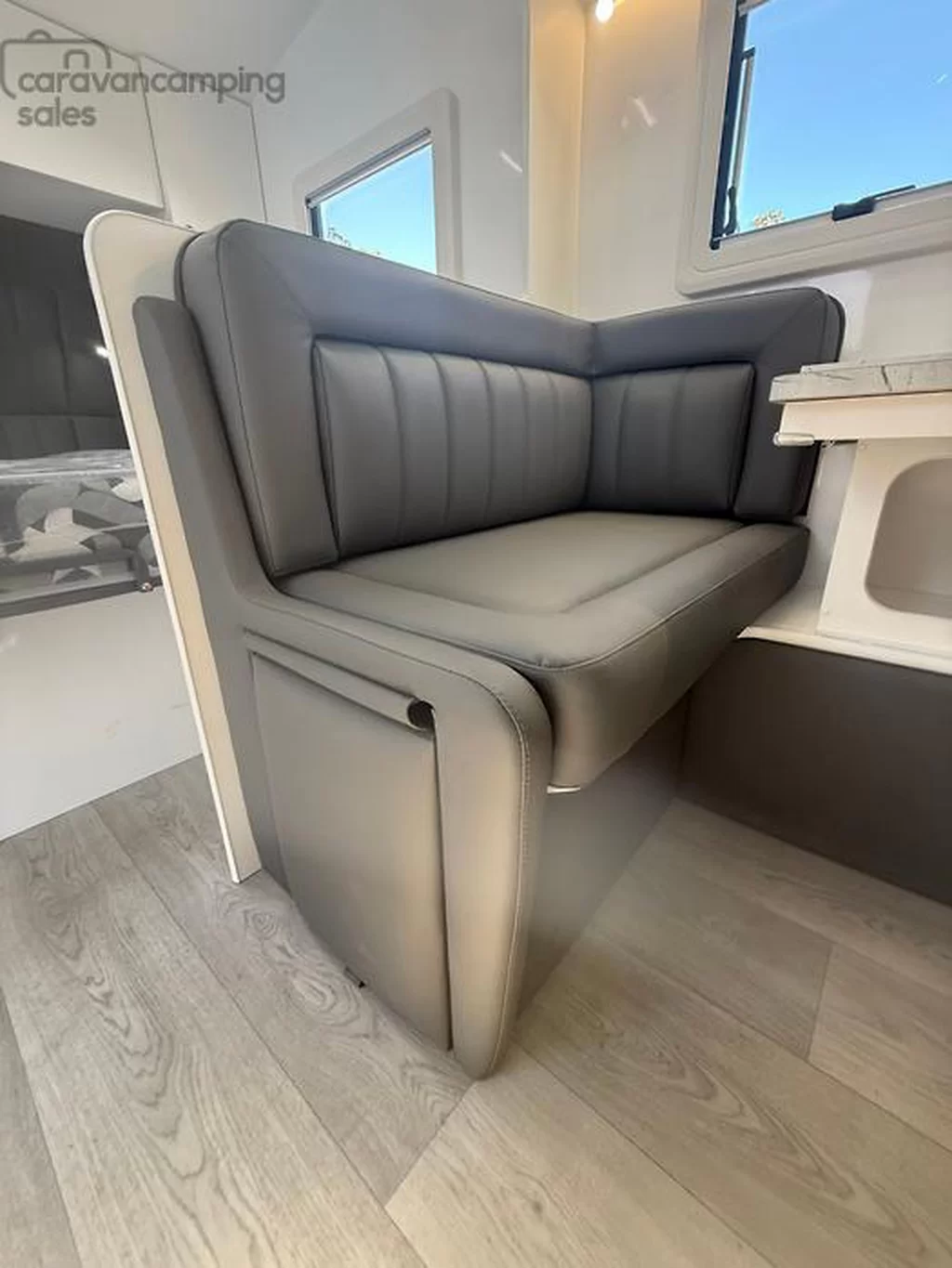 NEW 2025 CRUSADER MUSKETEER CENTAUR caravan