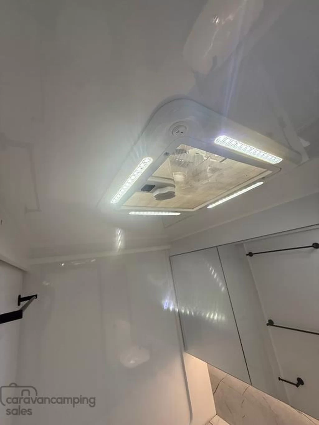 NEW 2025 CRUSADER MUSKETEER CENTAUR caravan