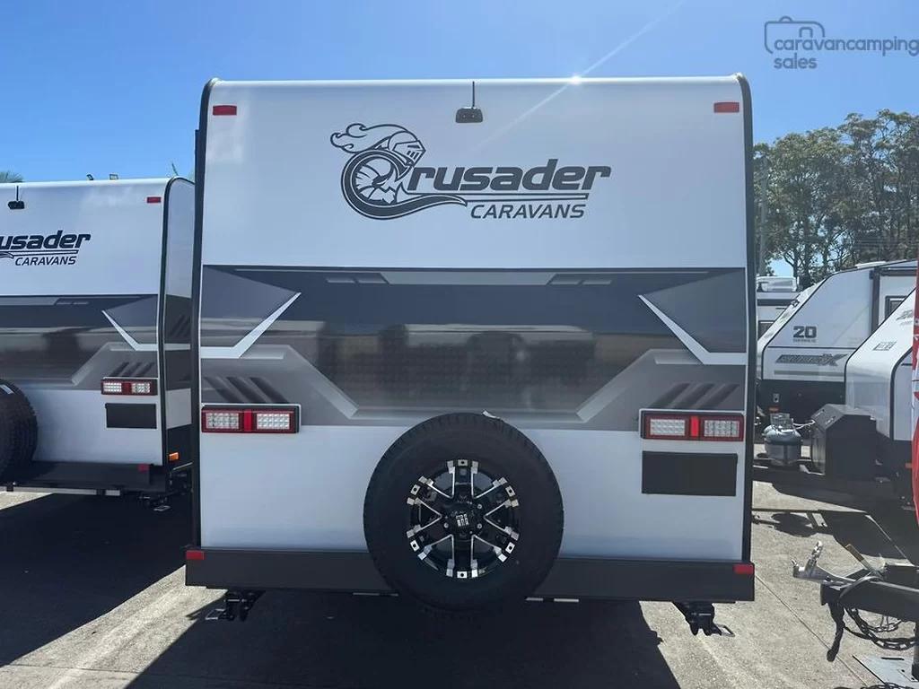 NEW 2025 CRUSADER MUSKETEER CENTAUR caravan