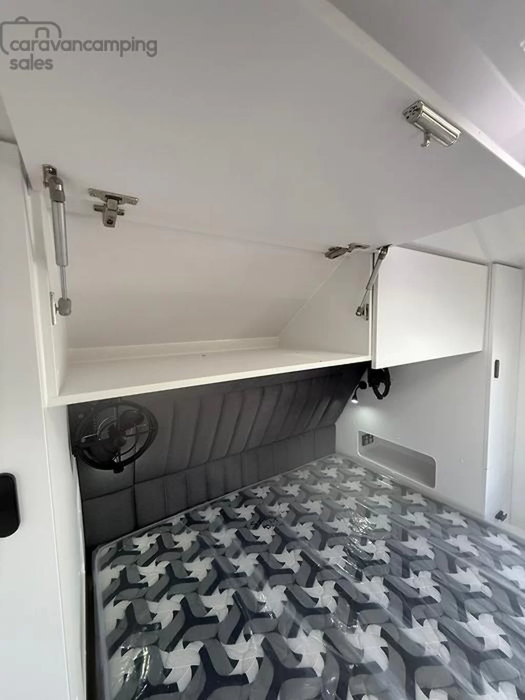 NEW 2025 CRUSADER MUSKETEER CENTAUR caravan