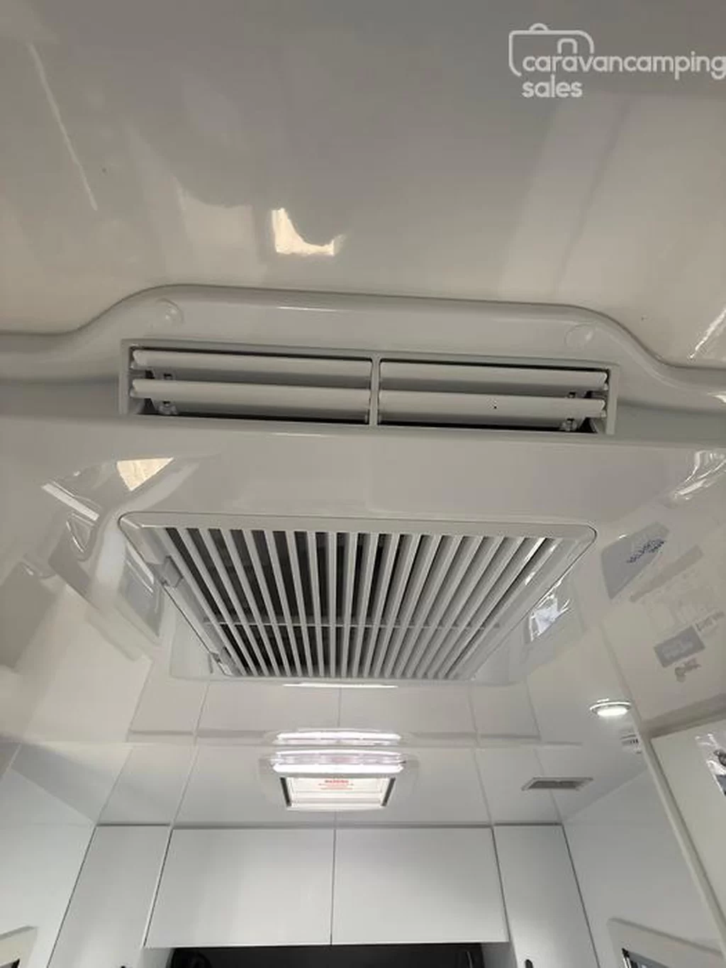 NEW 2025 CRUSADER MUSKETEER CENTAUR caravan