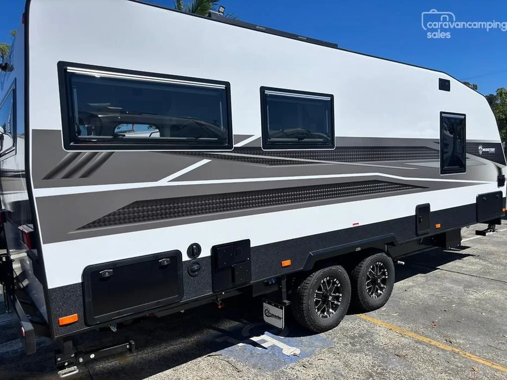 NEW 2025 CRUSADER MUSKETEER EMPRESS caravan