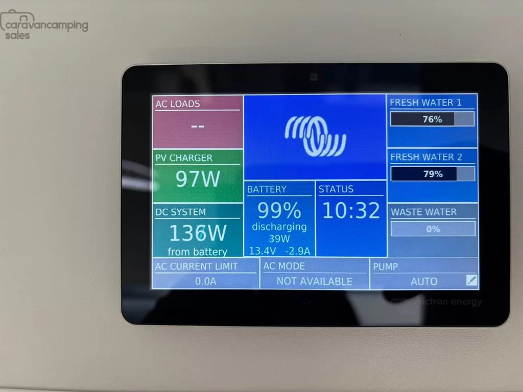 NEW 2025 CRUSADER MUSKETEER EMPRESS caravan