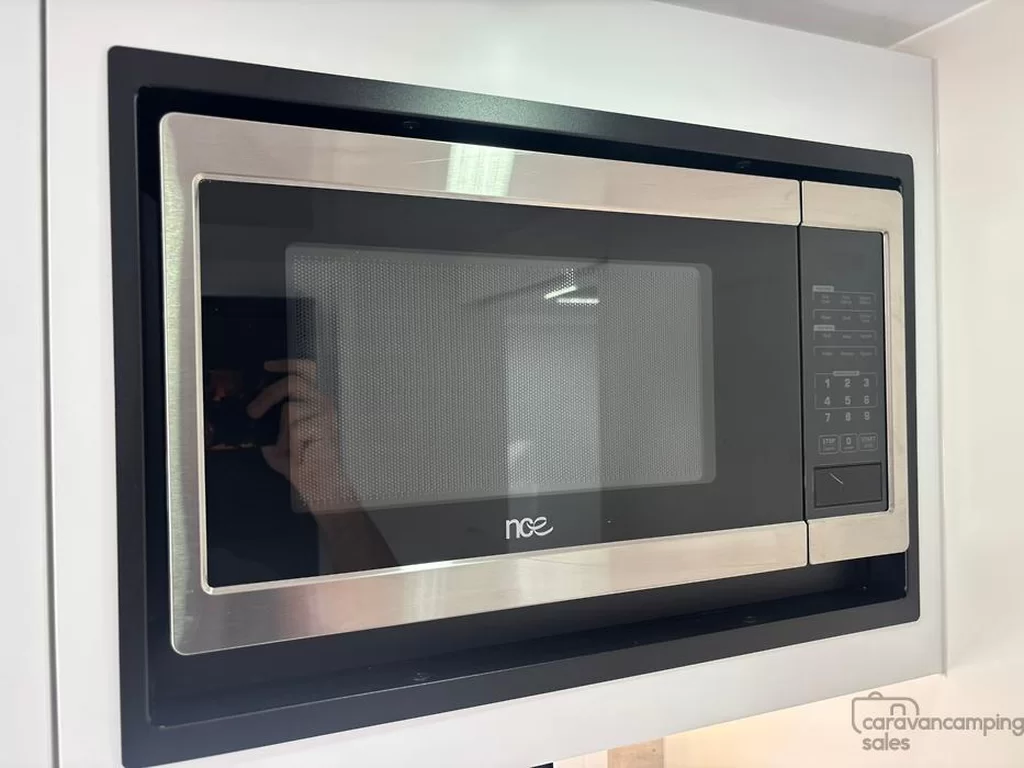 NEW 2025 CRUSADER MUSKETEER EMPRESS caravan