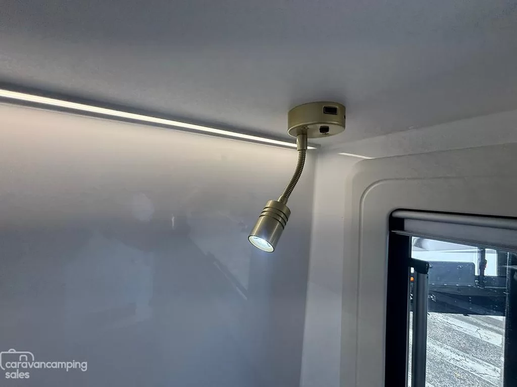 NEW 2025 CRUSADER MUSKETEER EMPRESS caravan