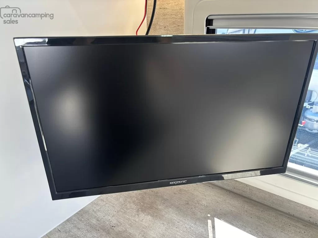 NEW 2025 CRUSADER MUSKETEER EMPRESS caravan