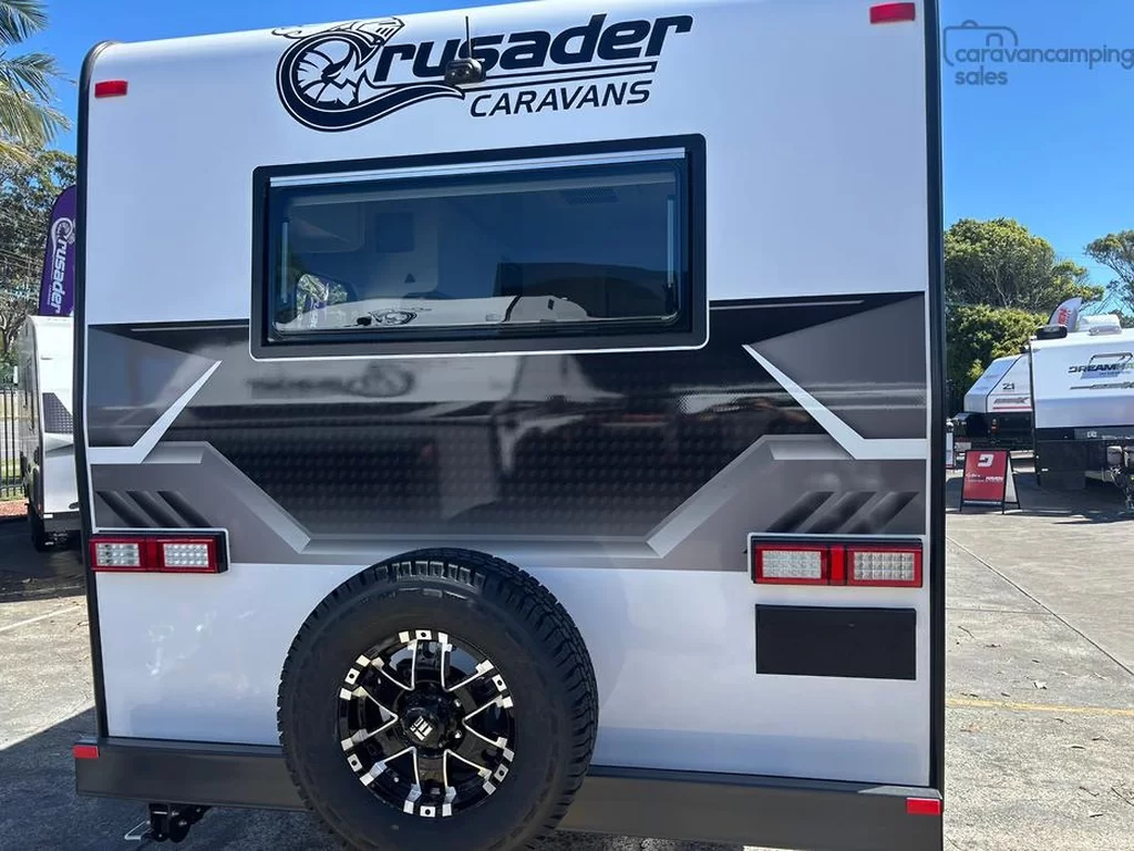 NEW 2025 CRUSADER MUSKETEER EMPRESS caravan